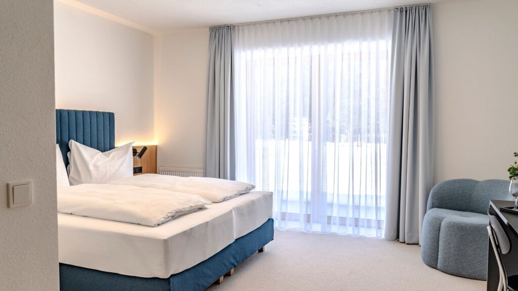 Das_Steinberg_Startseite_Schlafzimmer_16_9